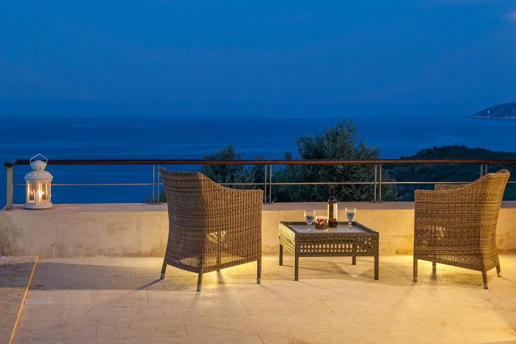 Olivia'S Villas Of Luxury Kalivia  Bagian luar foto